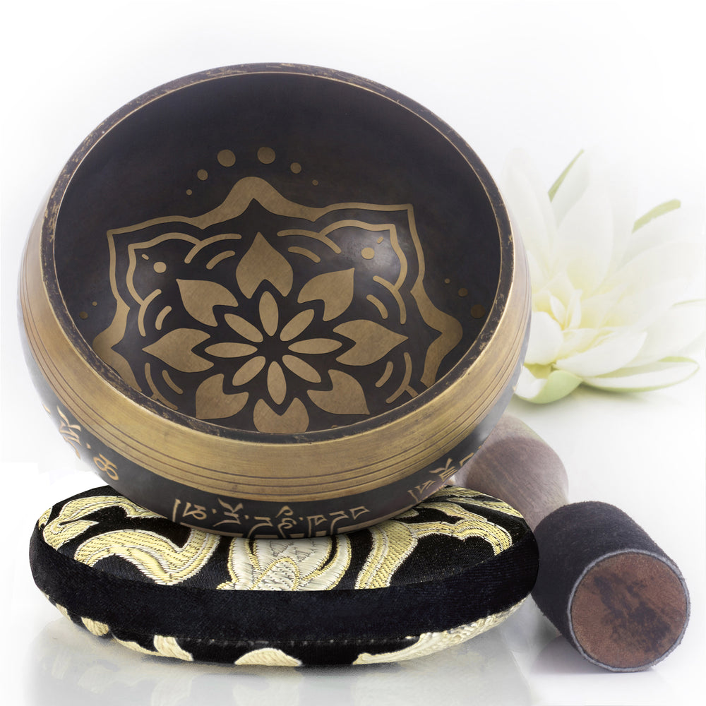 Dark Brown Bowl with Black Pillow ~ Bliss Pattern ~ Tibetan Singing Bowl Set Singing Bowl Silent Mind - Silent Mind
